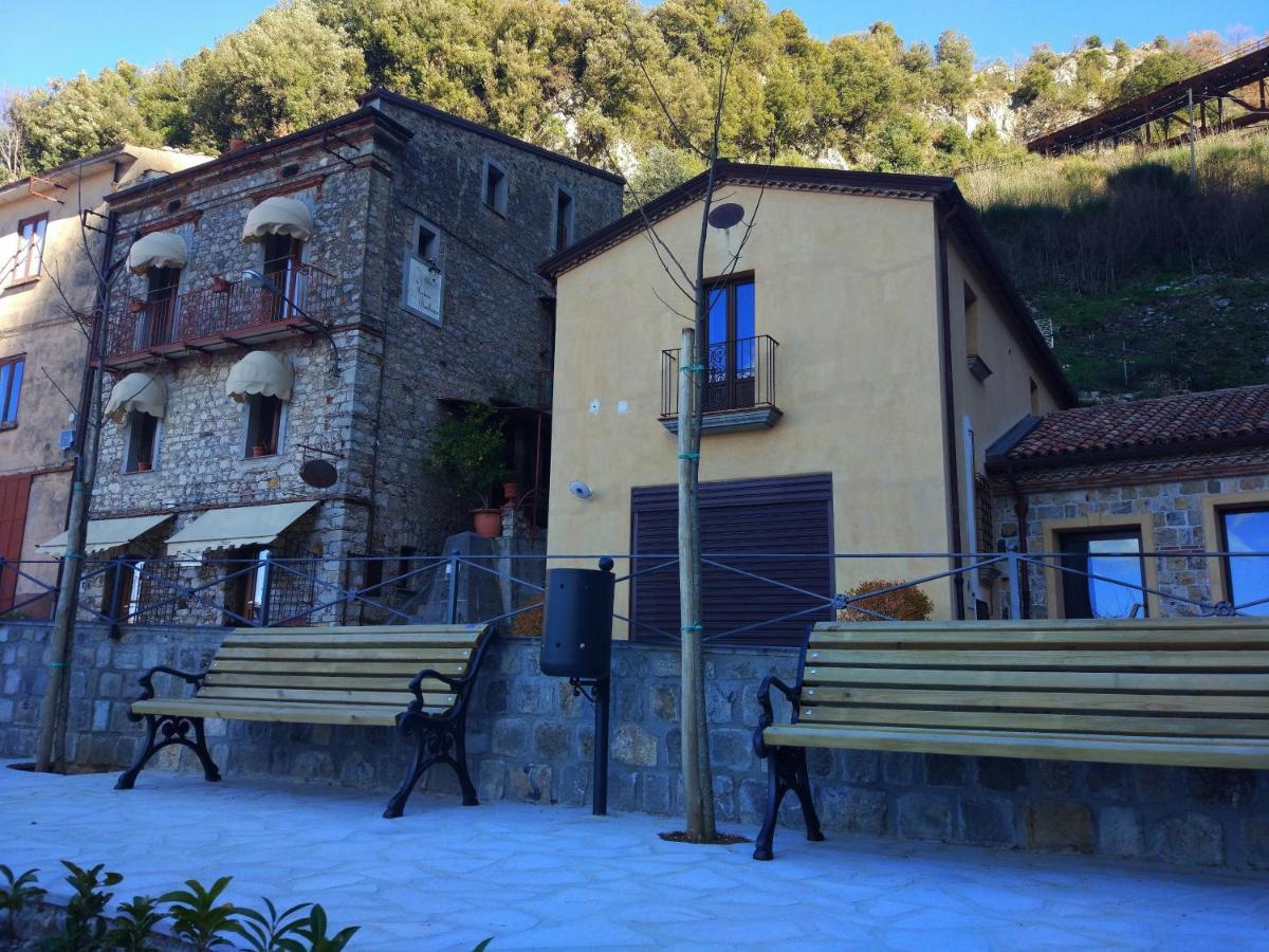 B&B La Fontana Borbone Лаурия Инфериоре Экстерьер фото