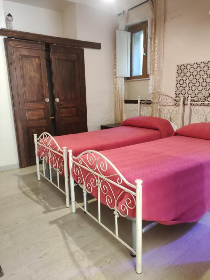 B&B La Fontana Borbone Лаурия Инфериоре Экстерьер фото